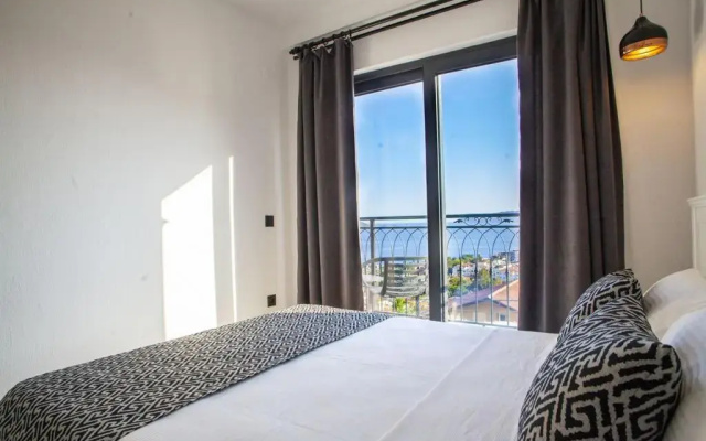 Lobelya Suites