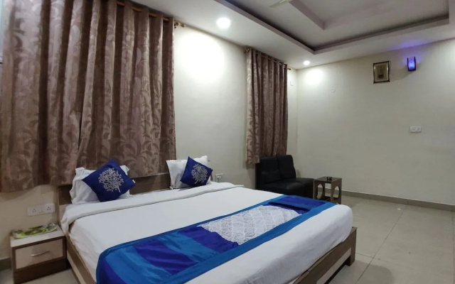 Hotel Purple Orchid