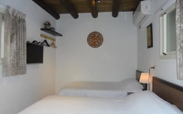 Antique Courtyard B&B