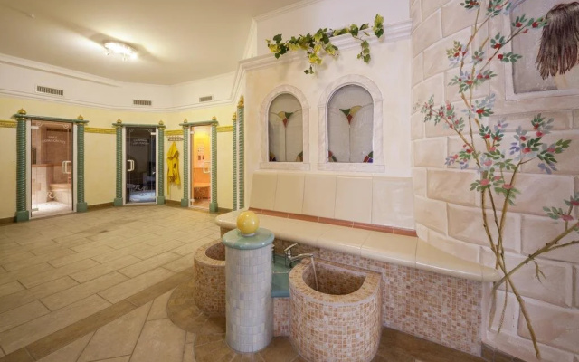 Raffls Hotel