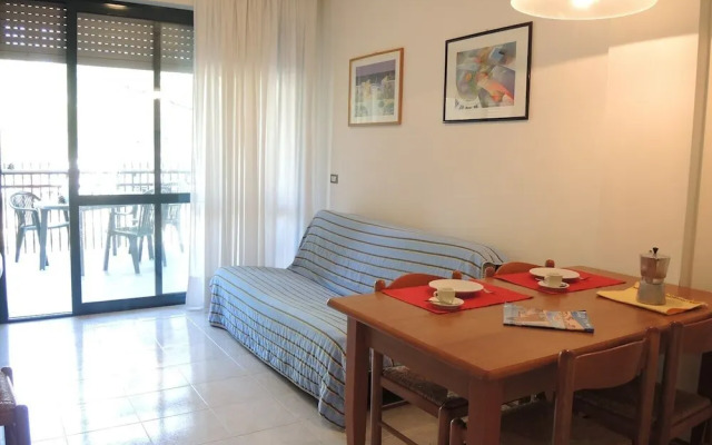 Flat in Residence With Swimming Pool and Balcony