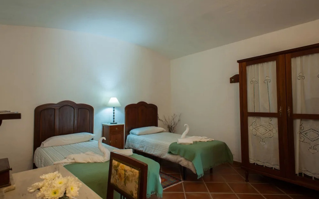 Casa Cueva El Pastor