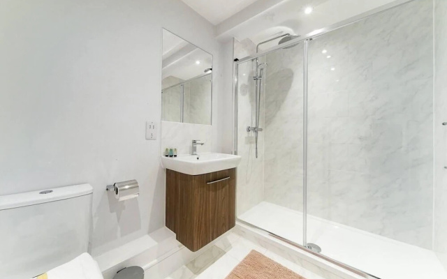 Livestay- Perfect For Contractors Luxury Apartment