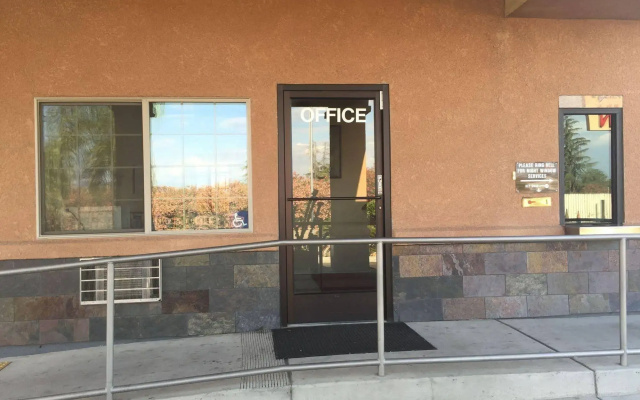 Village Inn