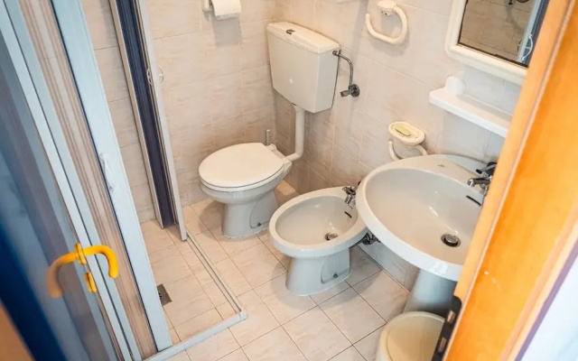Apartment in Bibione Near Tennis Court