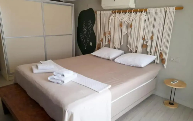 Cozy Flat With Sea View Near Beach in Bozburun