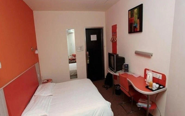 Motel168 Sheng Li Road Inn