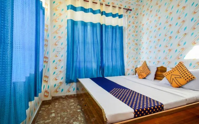 OYO 68471 Hotel Hill Star