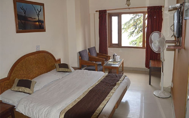Hotel Kahkashan