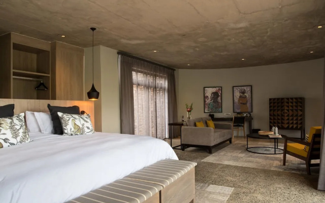 Umfolozi Big Five Game Reserve by Mantis - All Inclusive