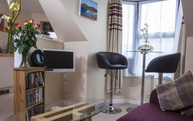 King Street Apartment
