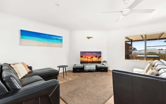 Oceanview 3-bedroom Apartment in Kiama