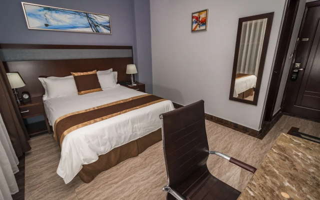 Hotel City Plaza & Suites