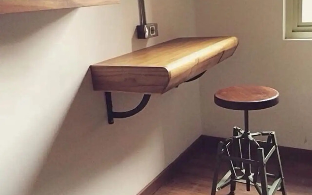 Oliver's Hostelry