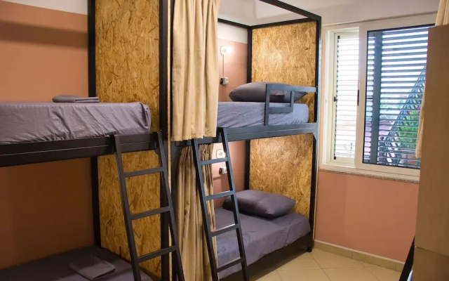 Shkodra Hostel