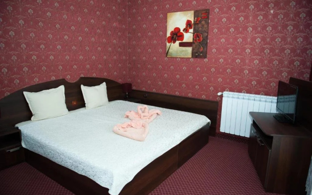 Globus Hotel
