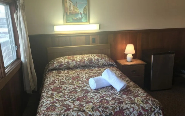 Janmere Motel