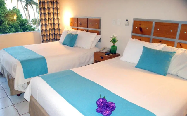 La Concha Beach Hotel & Club