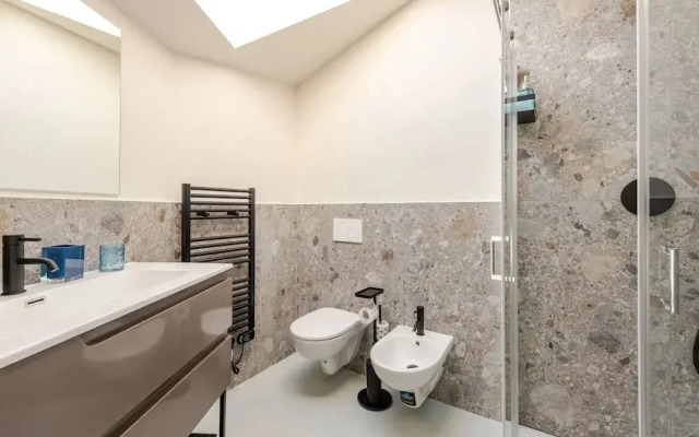 Luxury Penthouse 2 Bedooms 2 Bathrooms