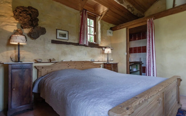 Country House in Dordogne Near Lascaux Cave