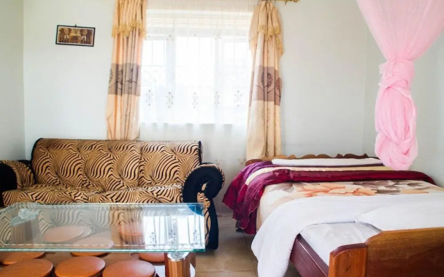Hilltop Hotel