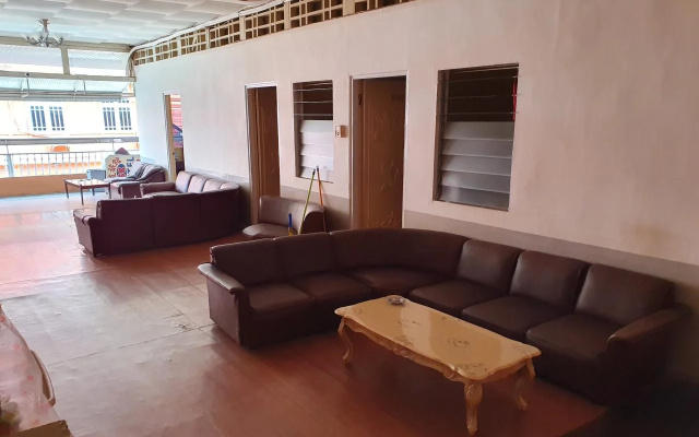 Hotel Sinar Khatulistiwa