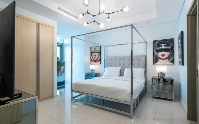 Rooftop pool-2BR Apartment Near Downtown