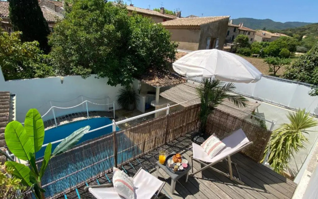 Magnifique maison de village 95m2 avec piscine privée