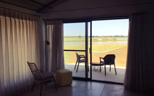 Serondela Lodge