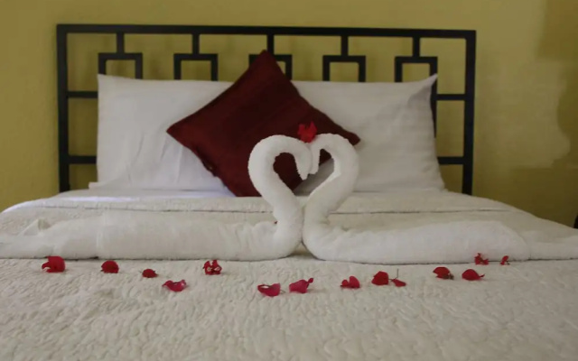 Milbrooks Villa and Retreat