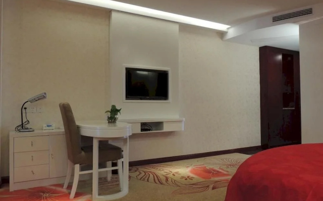Deqing Ruijing Holiday Hotel