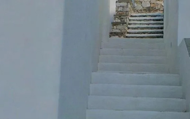 Venikouas Hotel