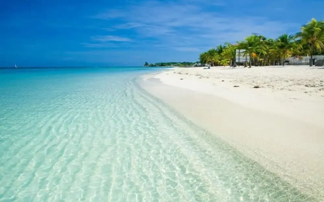 Playa Bonita Studio
