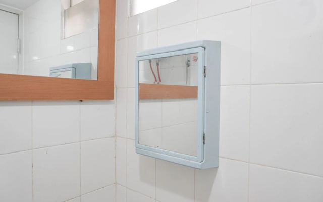 Great Location And Comfy 2Br At Bassura City Apartment