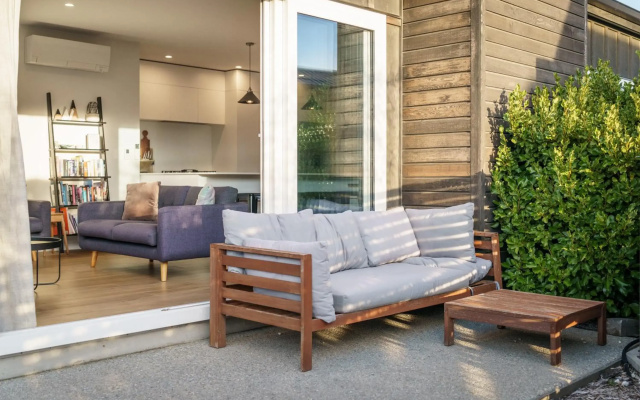 Kirimoko Retreat - Wanaka Holiday Home