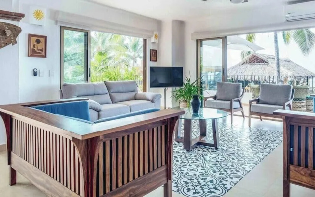 Ocean View 2Br Condo-balcony-beach-pool - 214