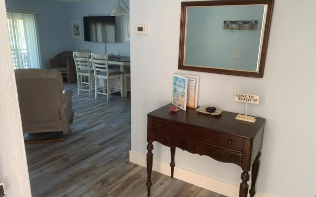 Bayside Retreat in Manasota Key