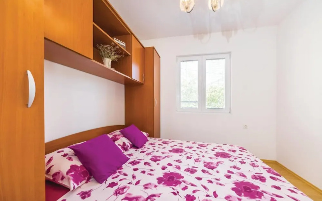 Awesome Home in Krusevo With 2 Bedrooms and Wifi