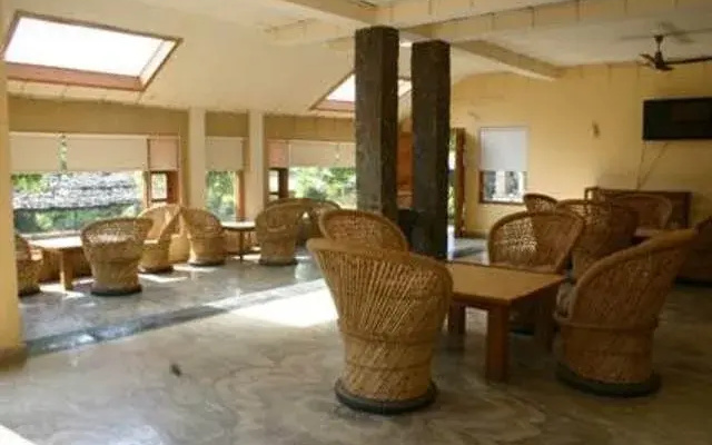 High Bank Himalayan Retreat
