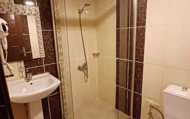 Esinti Otel