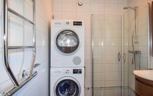 Nice Home in Lekeryd With 3 Bedrooms, Sauna and Wifi