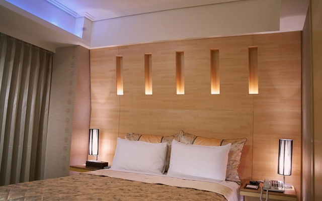 SLV Business Hotel