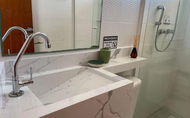 Lindo Apartamento frente ao mar Canto Grande