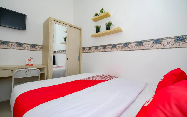 OYO 2782 Puspa Residence