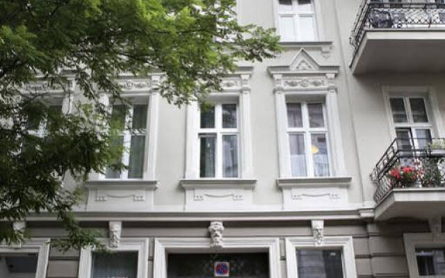 Отель Apartamenty Jeżyce Польша, Познань - отзывы, цены и фото номеров - забронировать отель Apartamenty Jeżyce онлайн вид на фасад