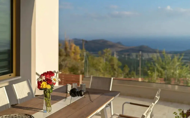 Villa in Mariou With Pool Near Plakias Beach