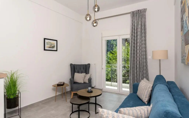 Cozy Corner - Central Stylish Apartment