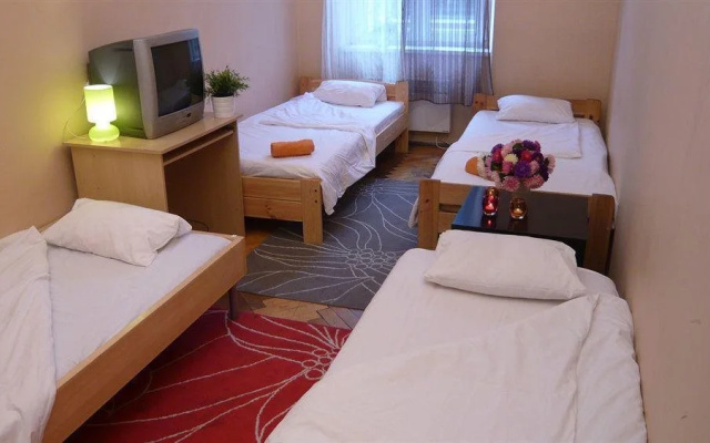 Aston Hostel