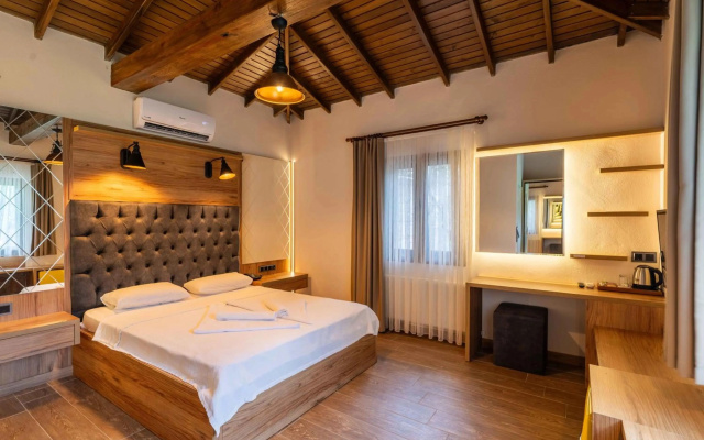 Assos Park Hotel