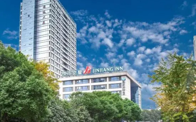 Baishi Lvcheng  Hotel  (Changzhou Wuyue International Plaza）